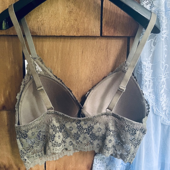 Fashion Nova Set Bundle Sheer Lace Blue Babydoll & Lace Khaki Pullover Bra Sz L - Picture 15 of 16